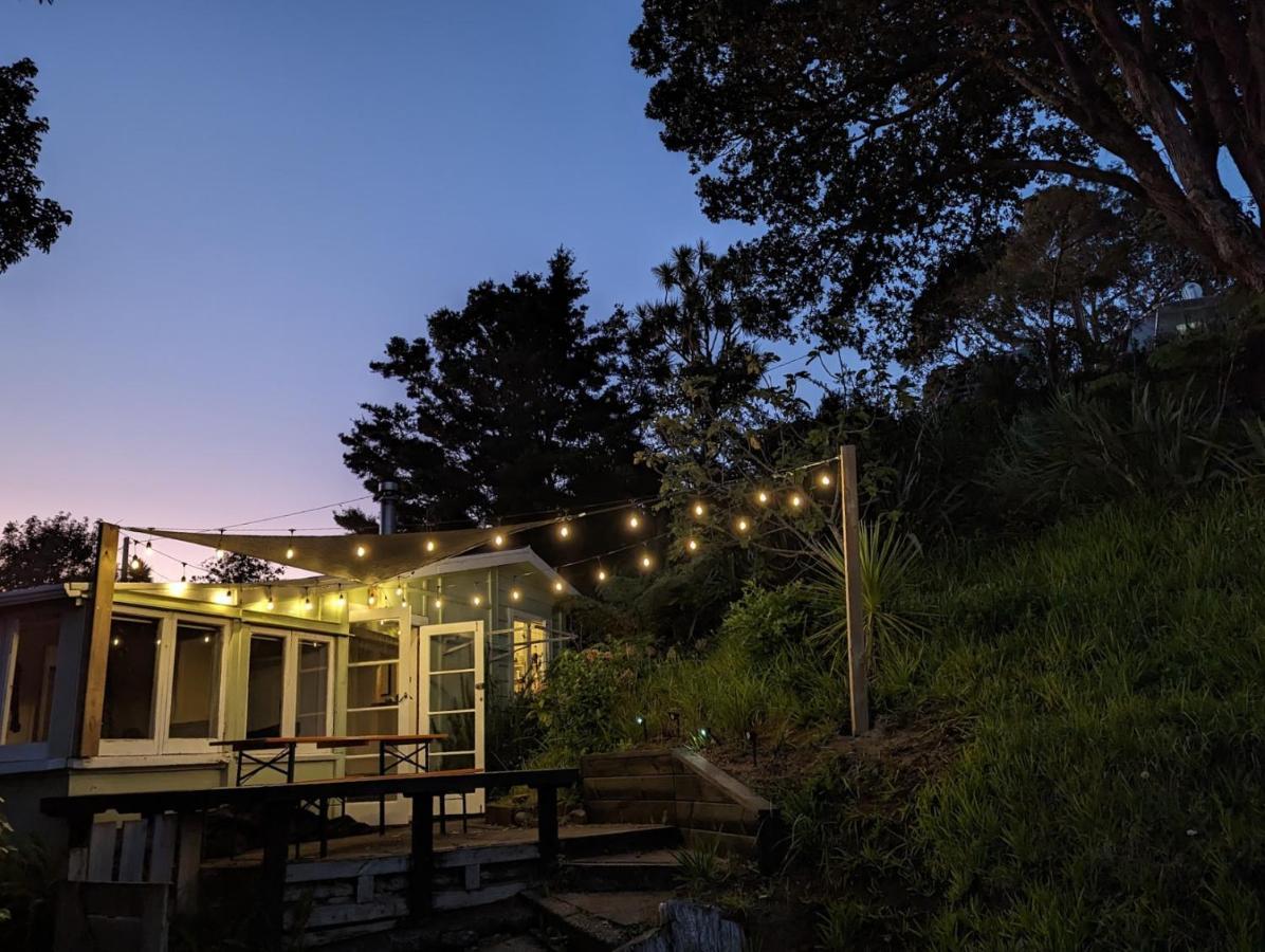 Cox Bay Cottage Raglan Eksteriør billede
