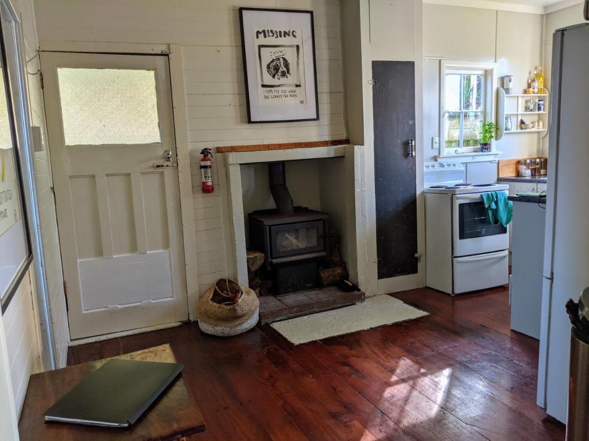 Cox Bay Cottage Raglan Eksteriør billede
