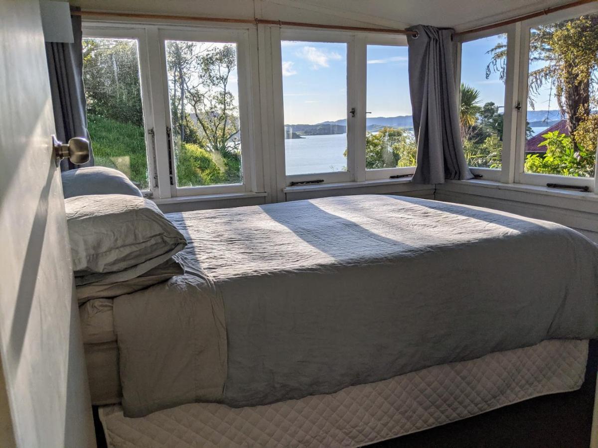 Cox Bay Cottage Raglan Eksteriør billede