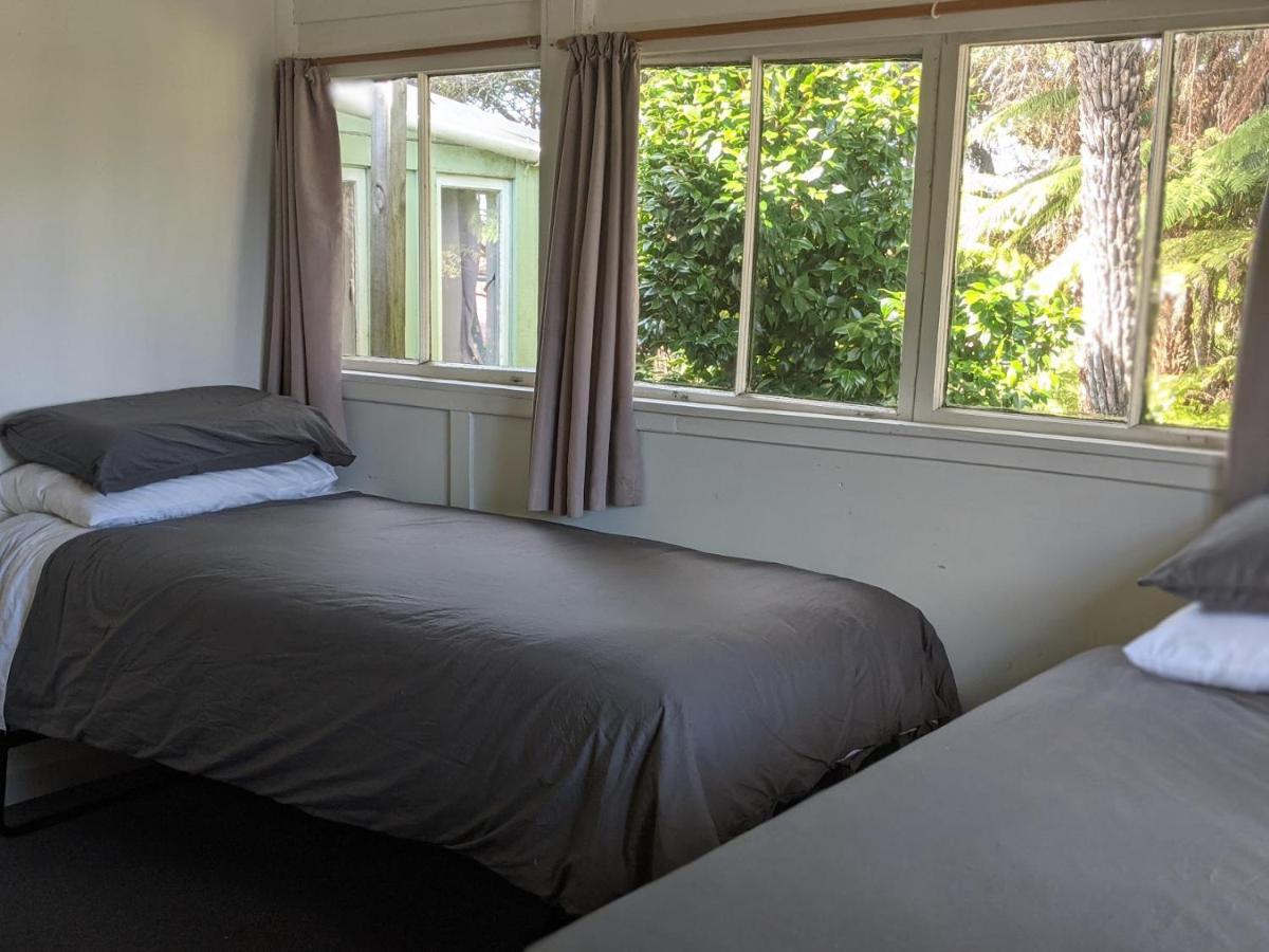 Cox Bay Cottage Raglan Eksteriør billede